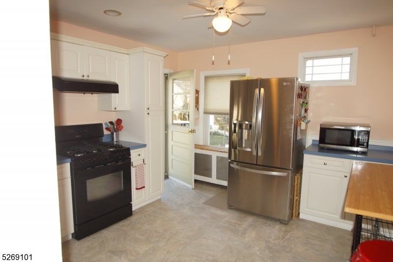 7 Gray St, West Caldwell Twp., NJ 07006 ERA