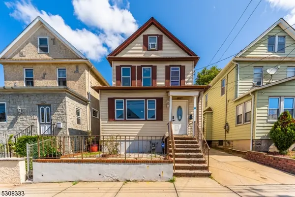 1017 North Ave, Elizabeth City, NJ 07201