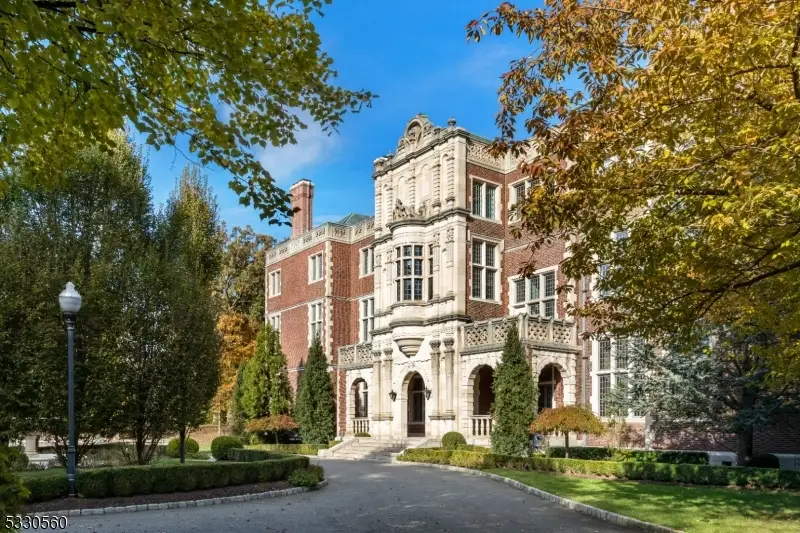 675 Ramapo Valley Rd, Mahwah, NJ 07430 - #3