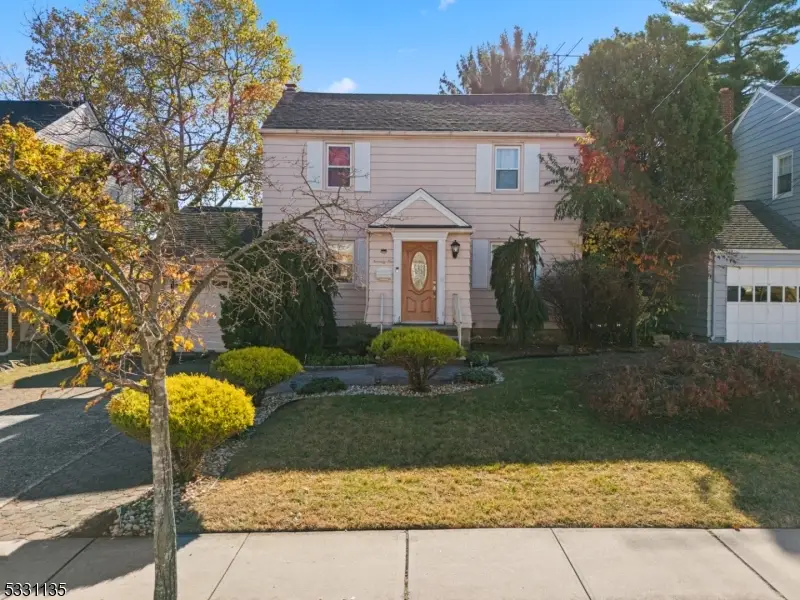 71 Fernwood Ct, Clifton, NJ 07011 - Image #1