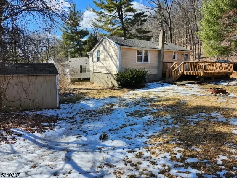 30 Hemlock Ln, West Milford, NJ 07480 - Image #2