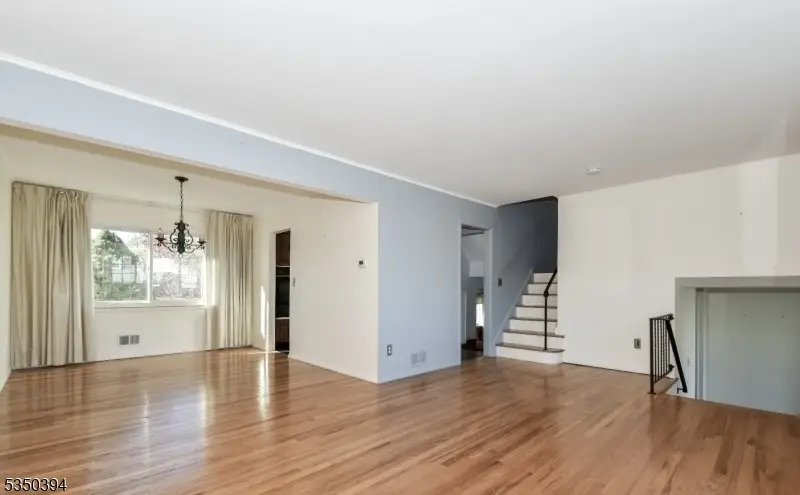 2462 Woodside Rd, Union, NJ 07083 - #2