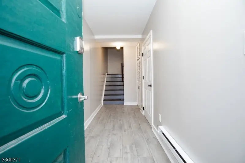 186 Park St, East Orange, NJ 07017 - Image #3