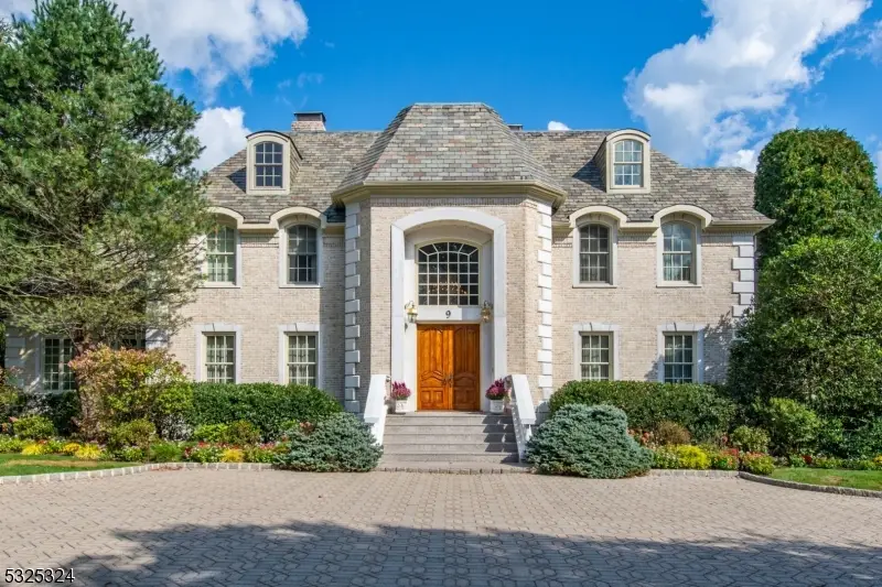 9 Meadow Ct, Montville, NJ 07405 - Image #3