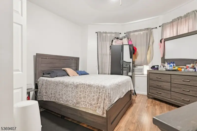 750 S 17th St, Newark, NJ 07103 - Image #3