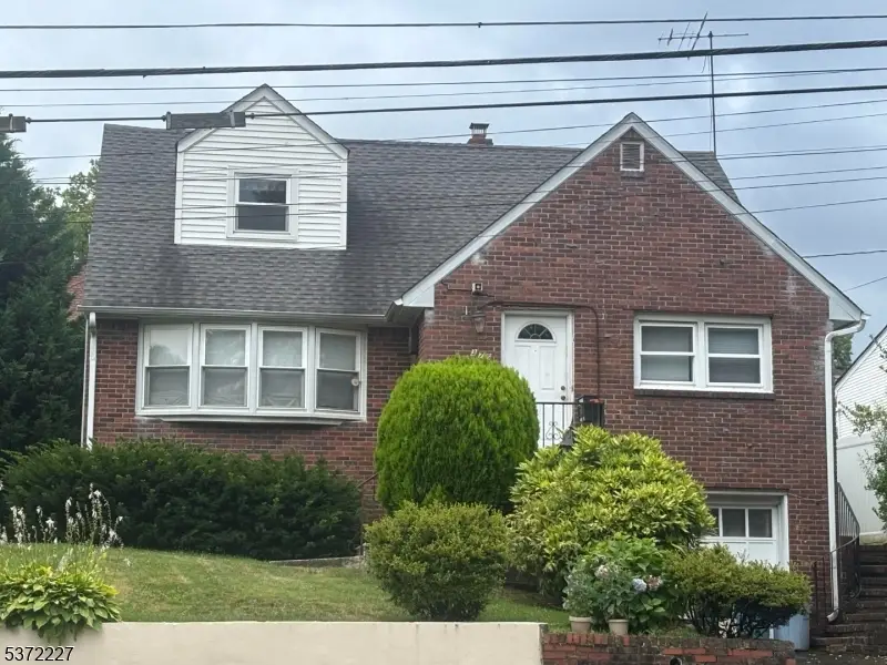 375 Brook Ave, Passaic, NJ 07055 - Image #1