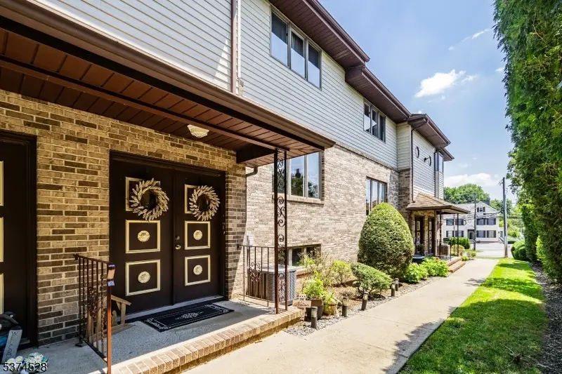 678 Broad St #A3, Clifton, NJ 07013 - Image #2