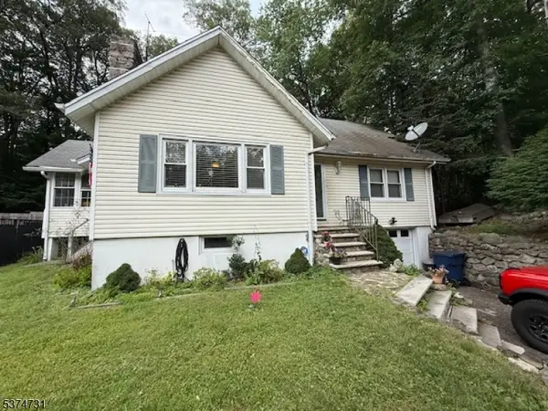 145 Breakneck Rd, Vernon Twp., NJ 07422