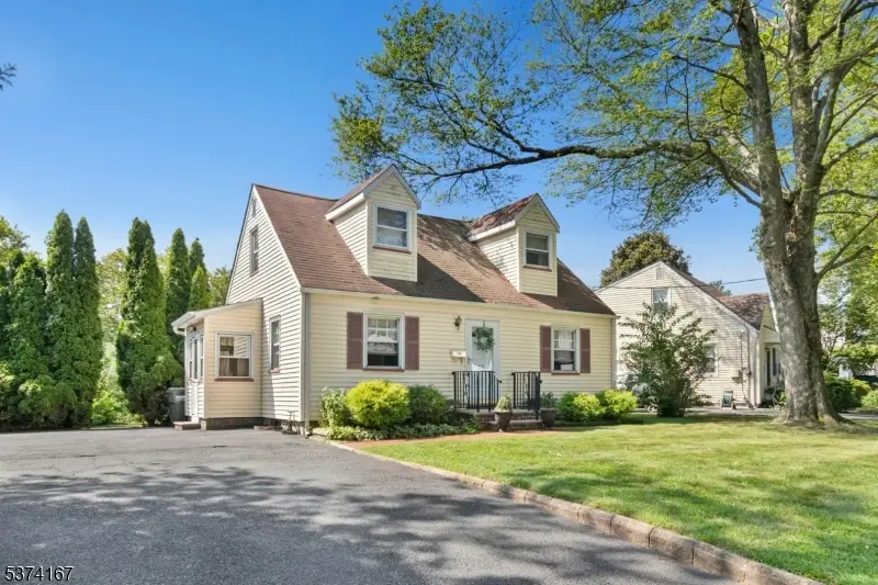 42 Alice Lane, Clark, NJ 07066 - Image #2