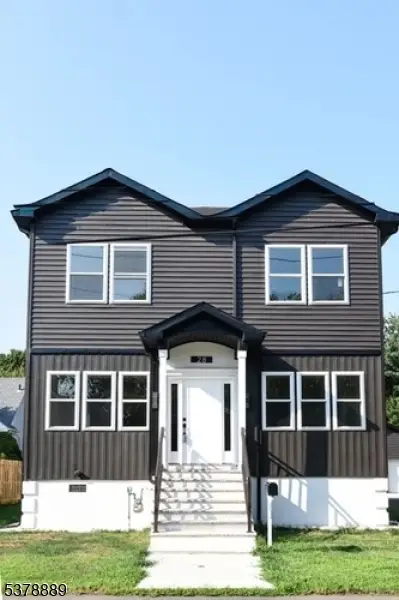 28 Plymouth Pl, Edison, NJ 08837 - Image #2