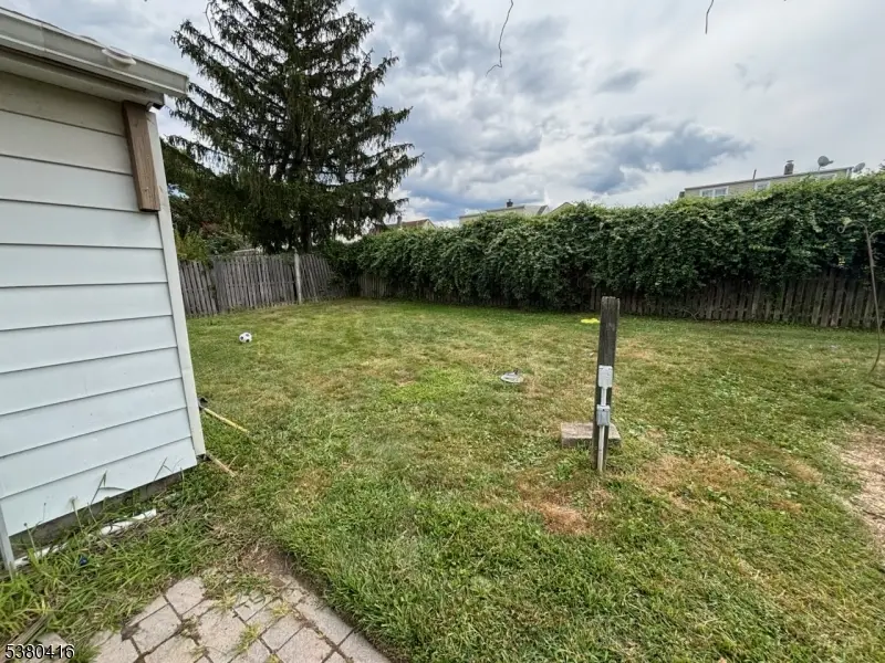 18 6th St, Sayreville, NJ 08872 - Image #2