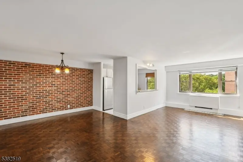 8800 Boulevard East #4J, North Bergen, NJ 07047 - Image #2