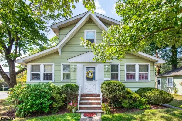 2 Otsego Rd, Verona Twp., NJ 07044