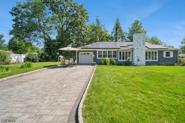 126 Fieldstone Dr, Springfield Twp., NJ 07081