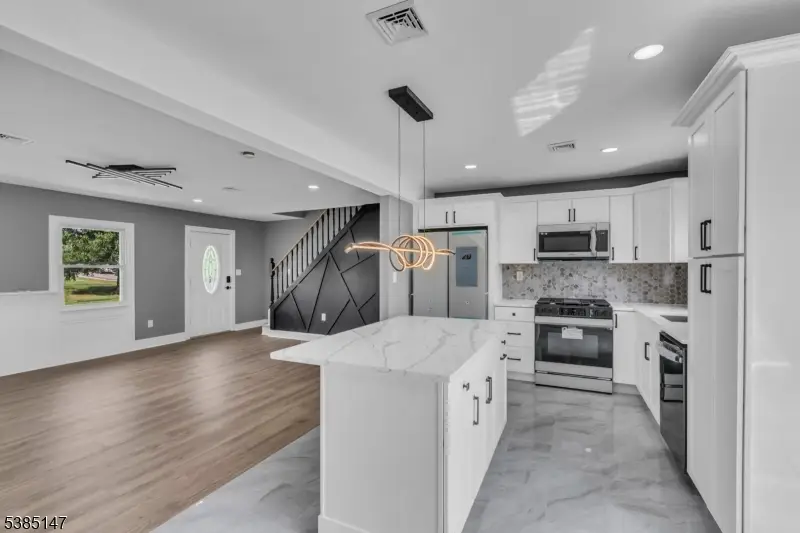 14 Melbourne Ln, Willingboro, NJ 08046 - #3