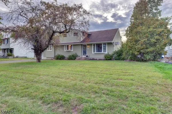 32 Parsons Rd, Lincoln Park Boro, NJ 07035