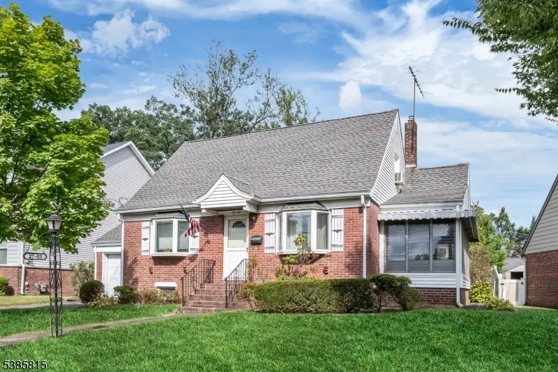 27-05 Urban Pl, Fair Lawn, NJ 07410 - Image #1
