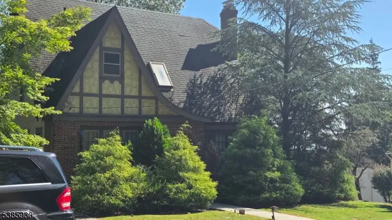 24 Mountain Ave, West Orange, NJ 07052 - Image #1