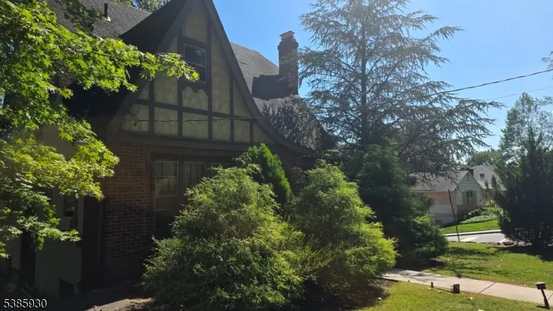 24 Mountain Ave, West Orange, NJ 07052 - Image #2