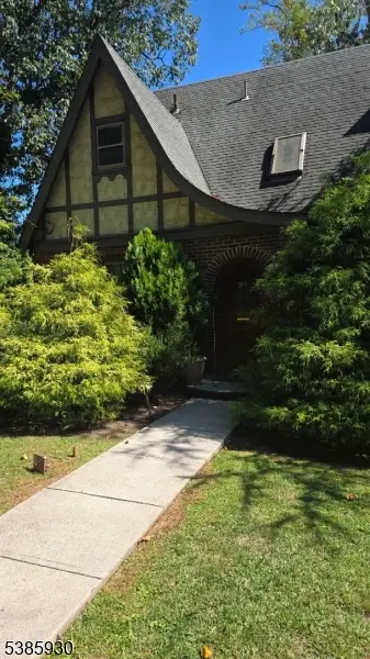 24 Mountain Ave, West Orange, NJ 07052 - Image #3