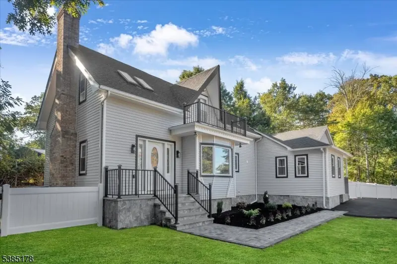 9 Lindberg Trl, Rockaway Township, NJ 07866 - Image #2