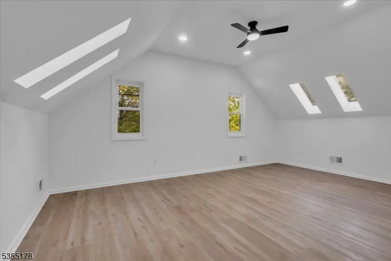 9 Lindberg Trl, Rockaway Township, NJ 07866 - Image #3