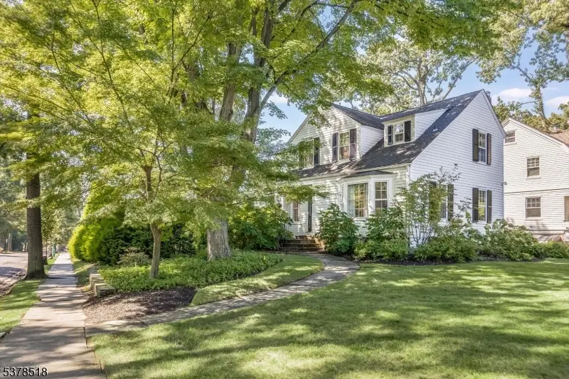 50 Hamilton Rd, Glen Ridge, NJ 07028 - Image #3