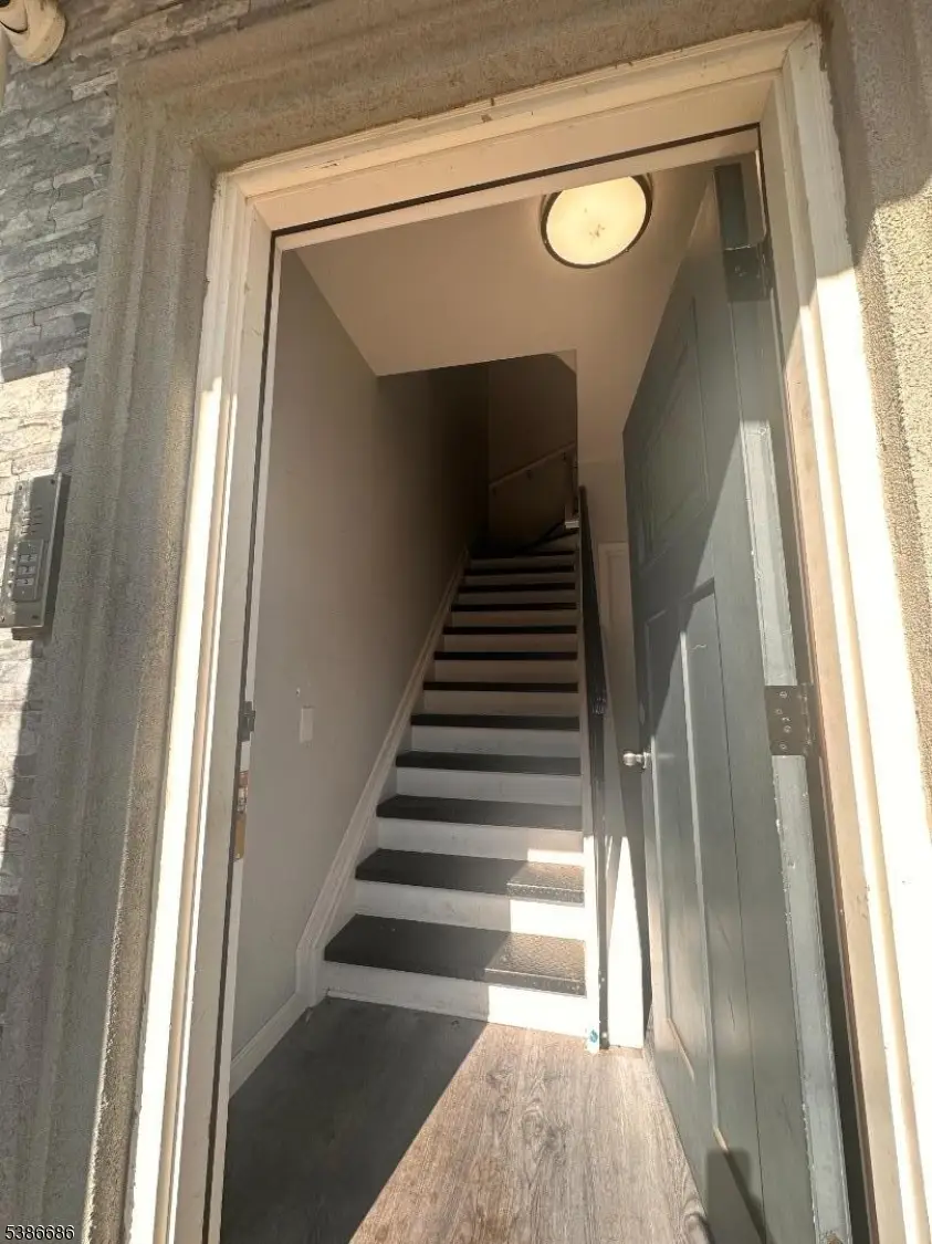 154 Butler St, Paterson, NJ 07524 - Image #3