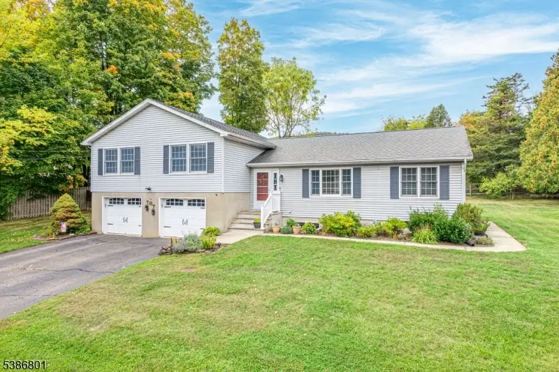 3 Travel Rd, Vernon Township, NJ 07461 - Image #3