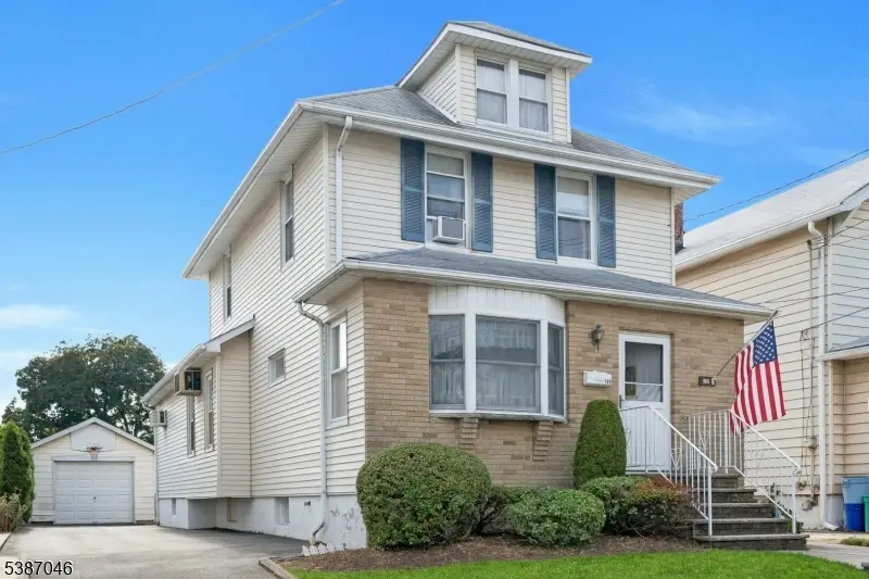 138 Fern Ave, Lyndhurst, NJ 07071 - #1