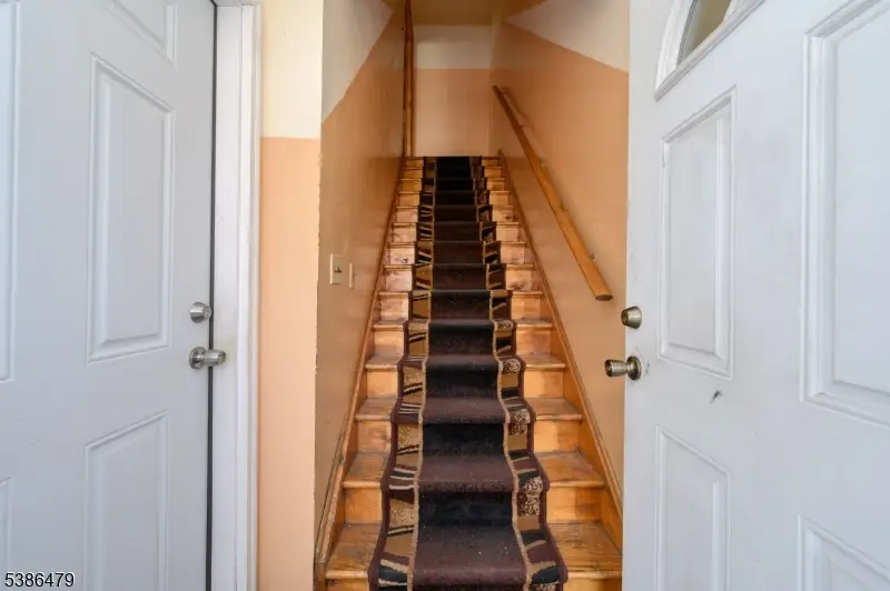 850 S Park Ave, Linden, NJ 07036 - Image #2