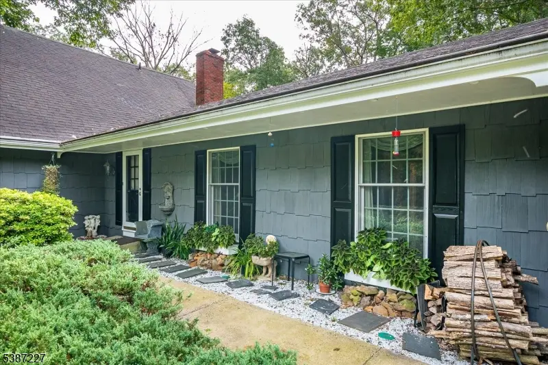 1116 Cambridge Ln, Bridgewater, NJ 08807 - Image #2