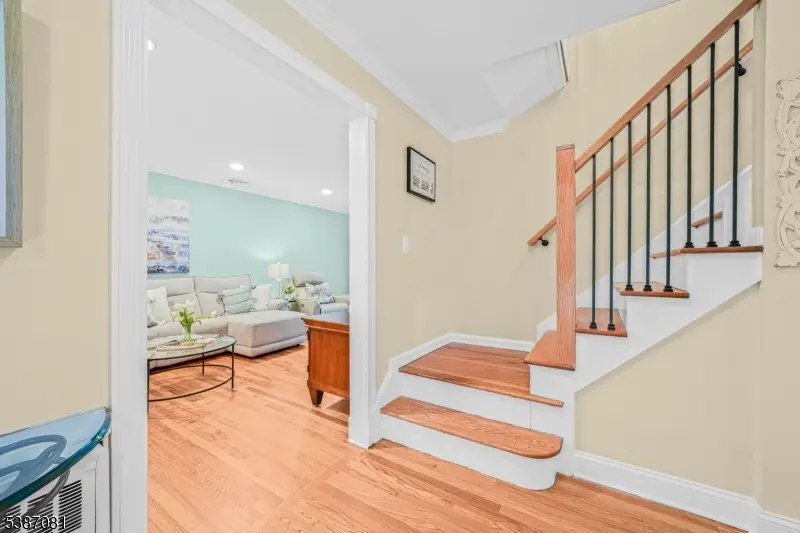 20 Knight Rd, Wayne, NJ 07470 - Image #3