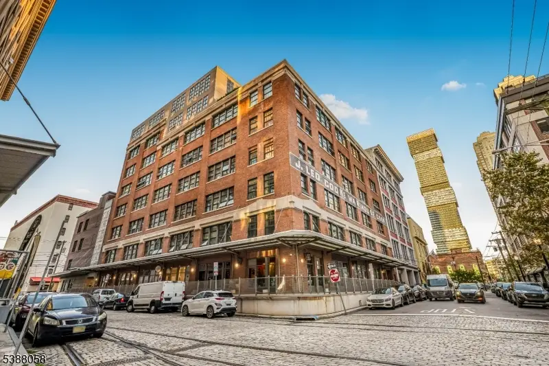 140 Bay St #2F, Jersey City, NJ 07302 - Image #1