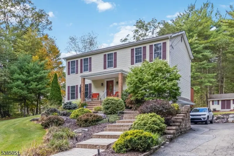 853 Union Valley Rd, West Milford, NJ 07480 - Image #2