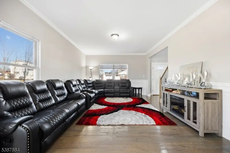 783 Aborn Ave, Woodbridge, NJ 07095 - Image #2