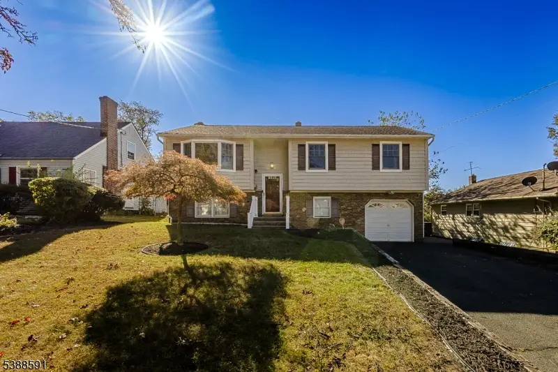 1454 S End Pkwy, Plainfield, NJ 07060 - Image #2