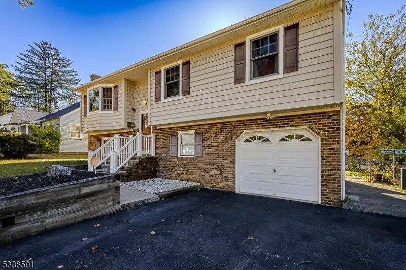 1454 S End Pkwy, Plainfield, NJ 07060 - Image #3
