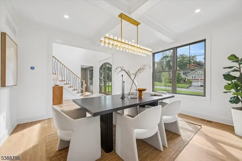 17 Hilltop Ter, Chatham Township, NJ 07928 - Image #2