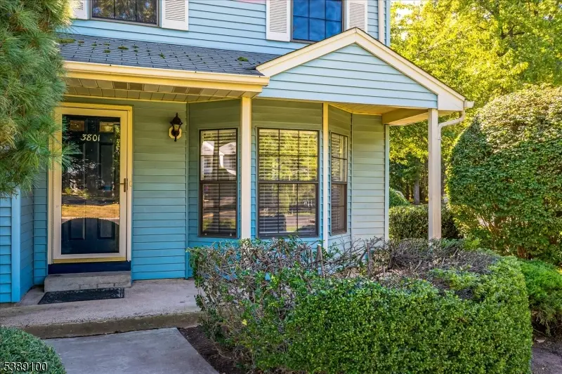 3801 Cricket Cir, Edison, NJ 08820 - Image #2