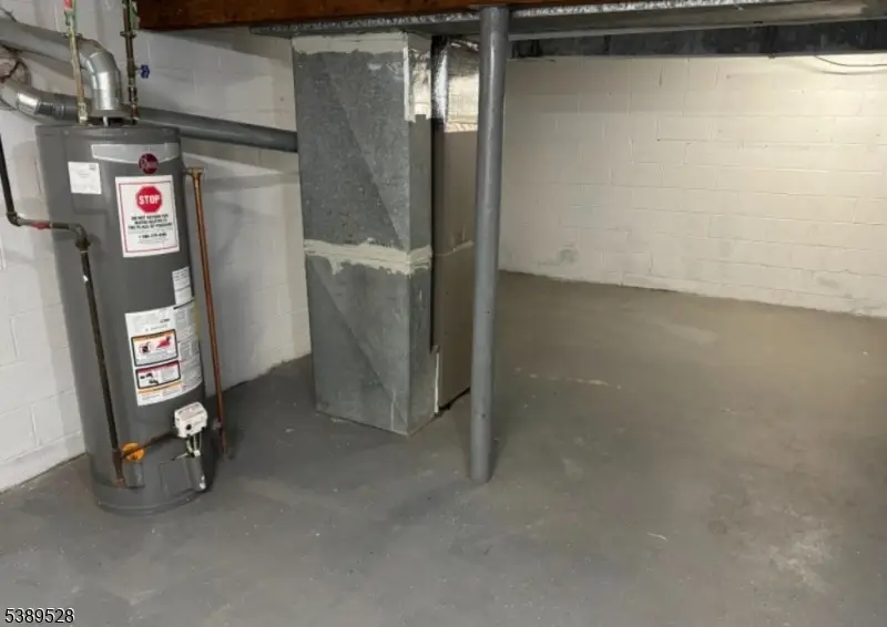 126 W 5th Ave, Roselle, NJ 07203 - Image #3