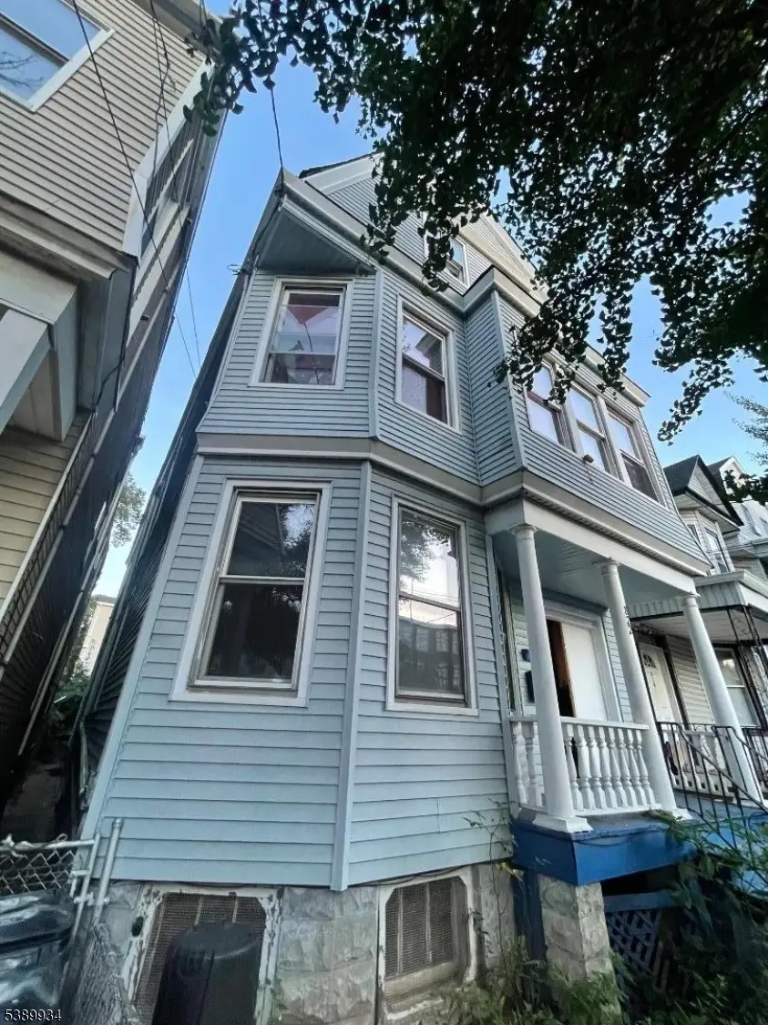 822 S 16th St, Newark, NJ 07108 - Image #2