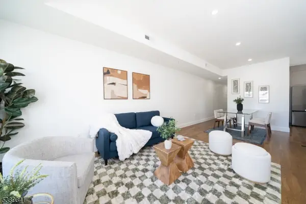 67 Virginia Ave #2, Jersey City, NJ 07304