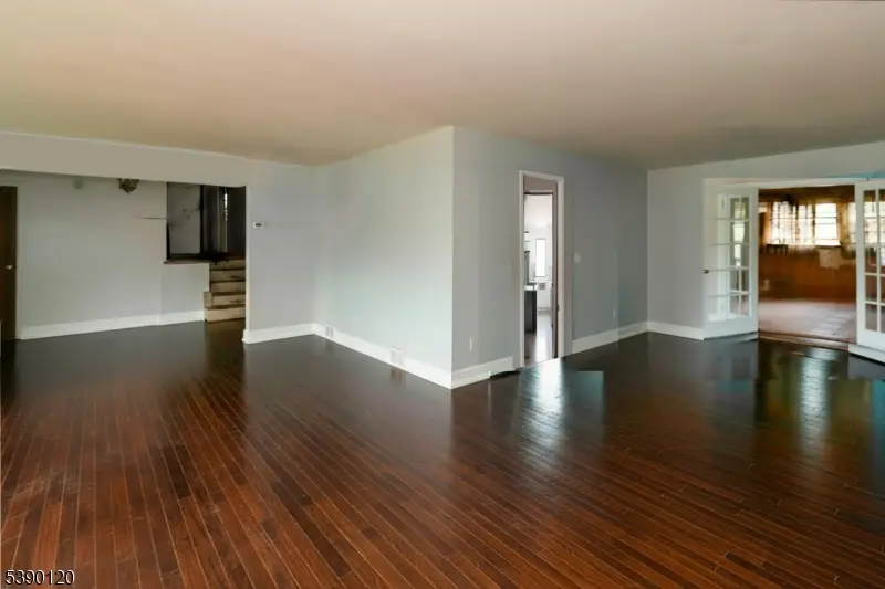 241 Crystal Ter, Hillside, NJ 07205 - Image #3