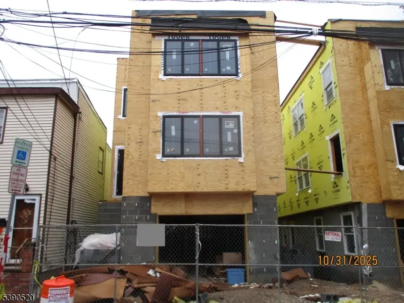 682 N 7th Street, Newark, NJ 07107 - Image #2