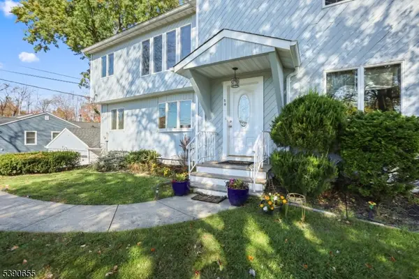 59 Grove Ave, East Hanover Twp., NJ 07936