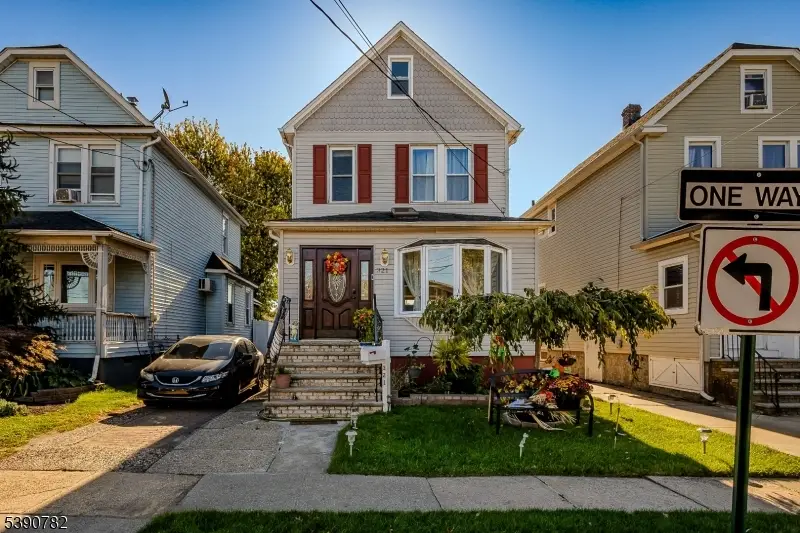 321 W 15th St #1, Linden, NJ 07036 - Image #1