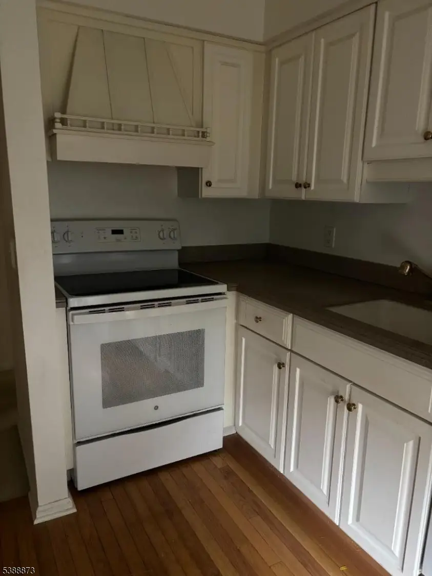 71 Alexandria Way, Bernards, NJ 07820 - Image #2