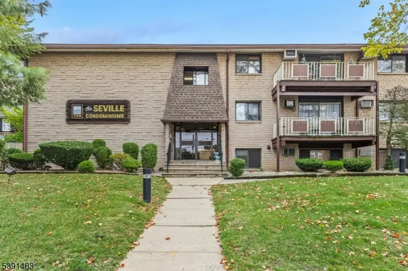 747 757 N Broad St #301, Elizabeth, NJ 07208 - Image #1