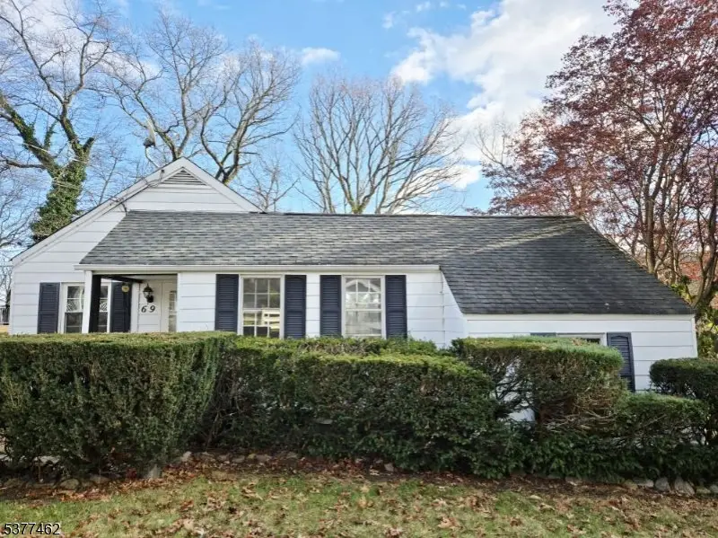 69 Highland Trl, Denville, NJ 07834 - Image #1